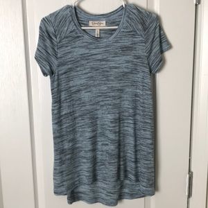 Jessica Simpson nursing top